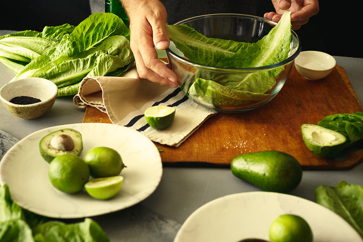 Insalata con avocado: ricette light da provare in estate